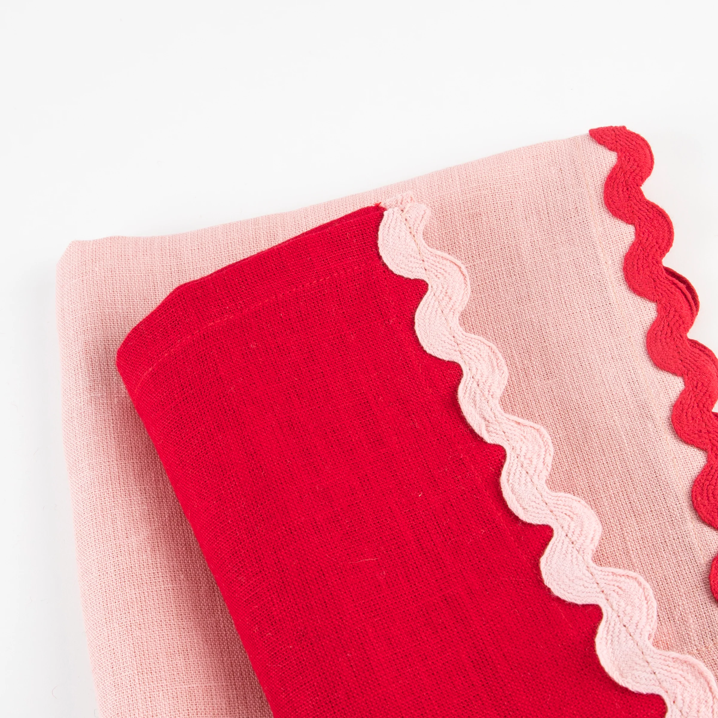 Assorted Ricrac Fabric Napkins (x 4) - Image 4