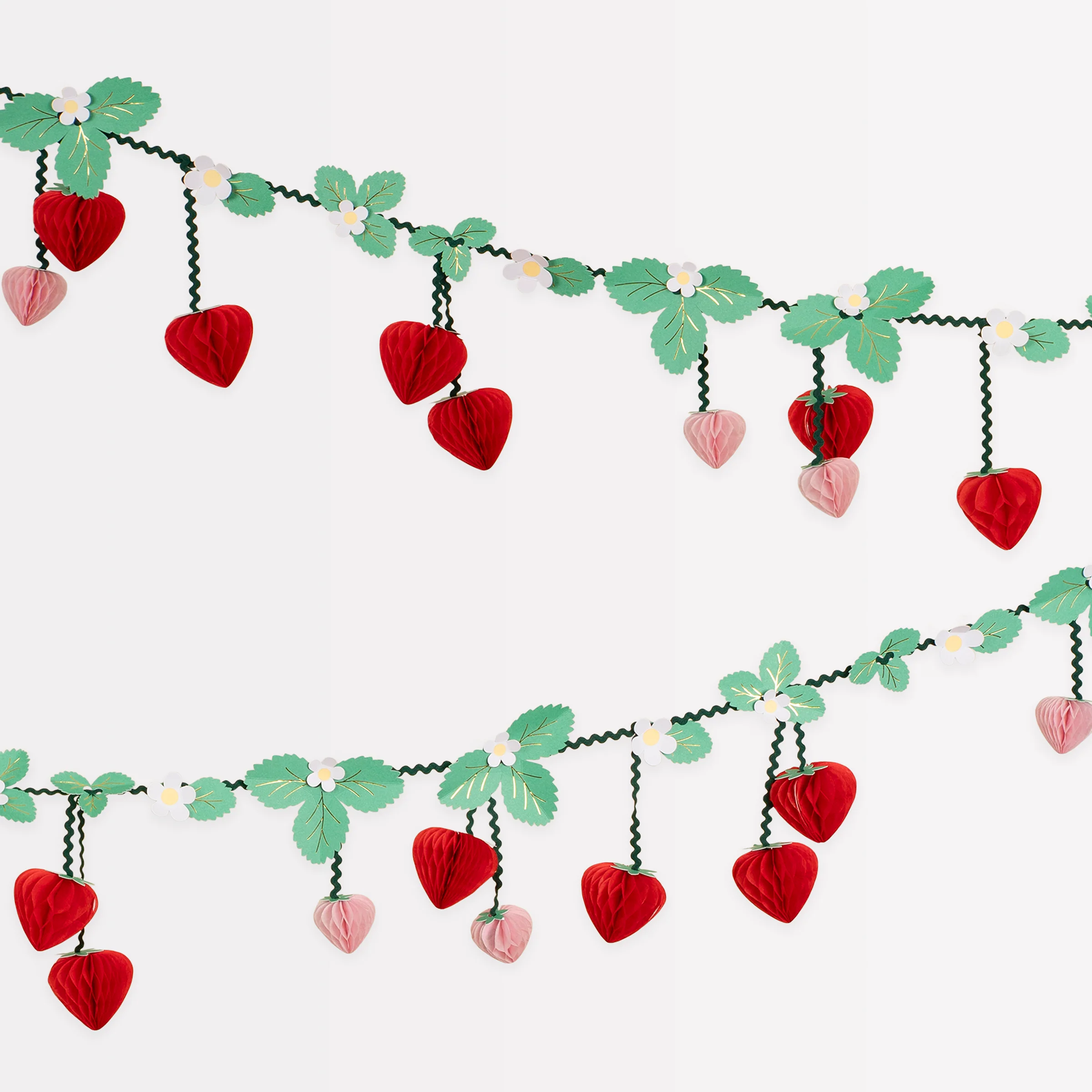 Strawberry Pattern Party Set - Image 2