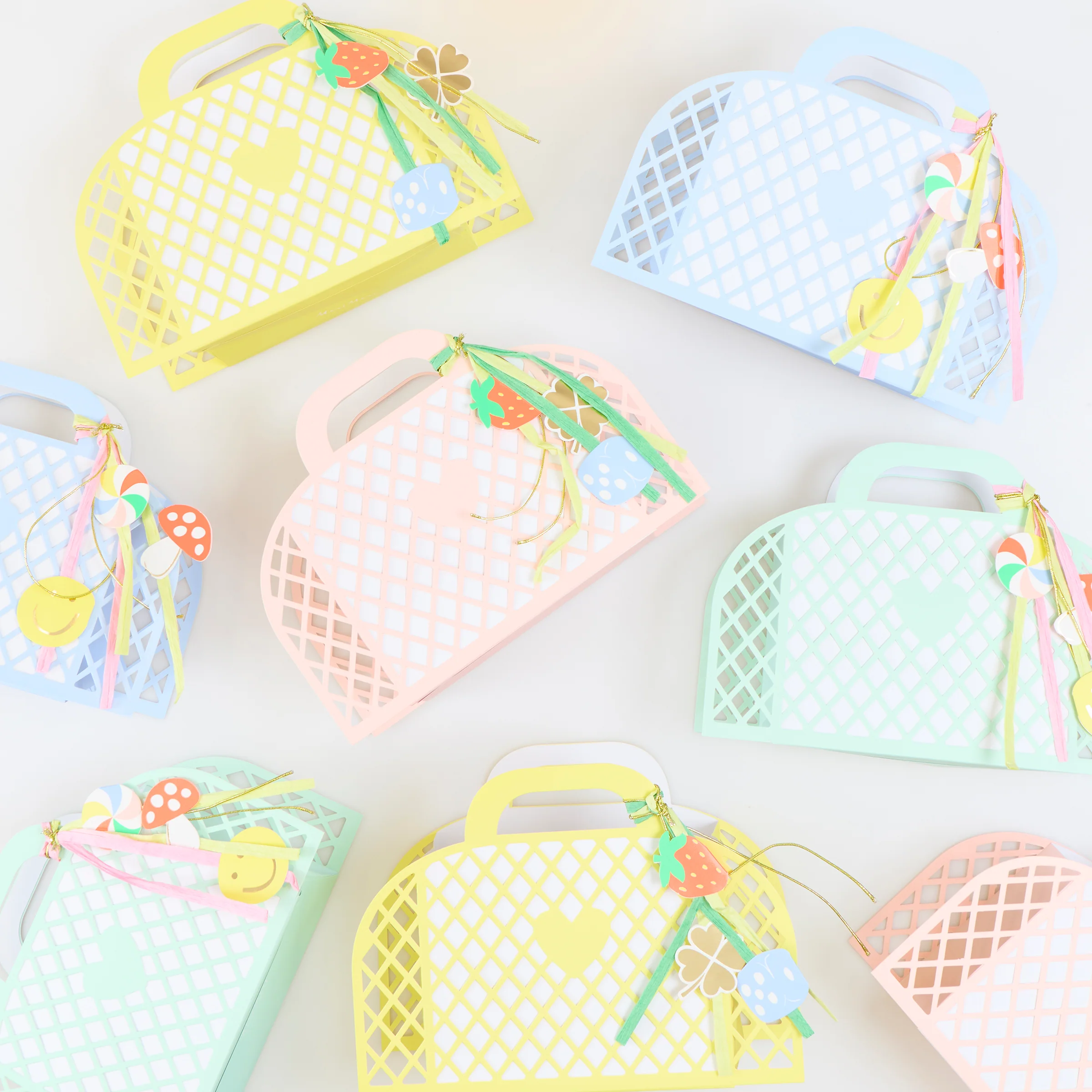 Charm Party Bags (x 8) - Image 4