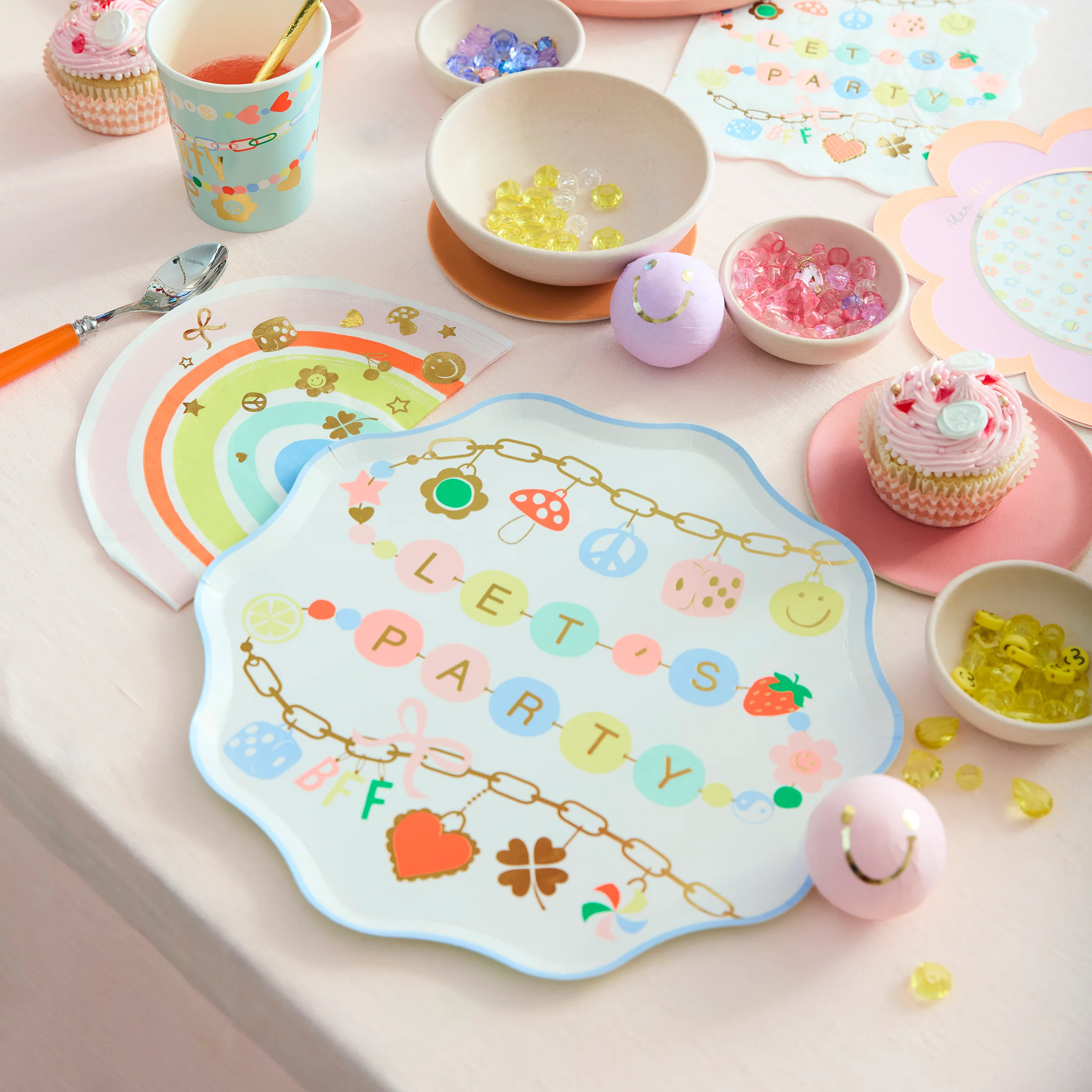 Charm Party Large Napkins (x 16) - Image 2