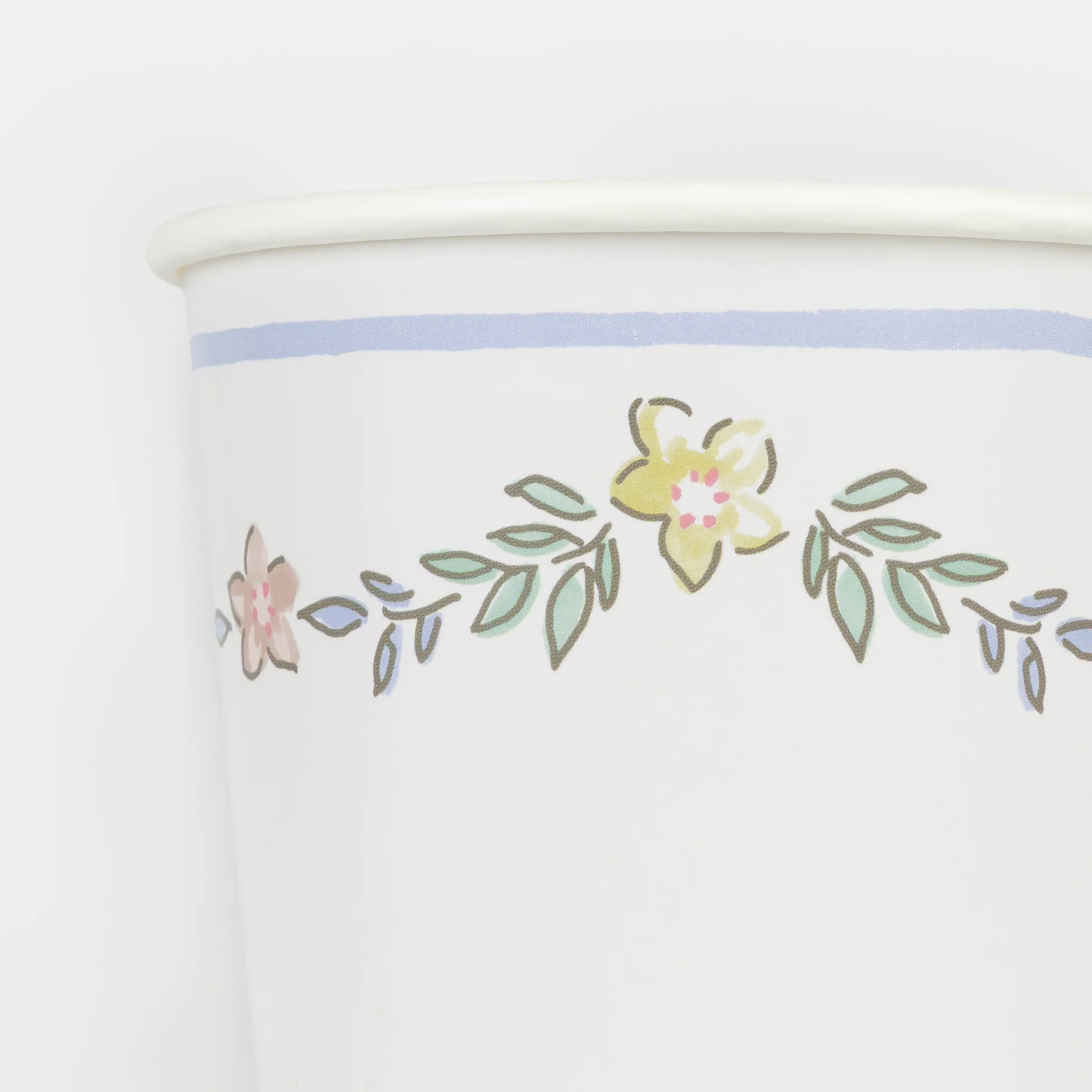 Chintz Border Cups (x 8) - Image 3