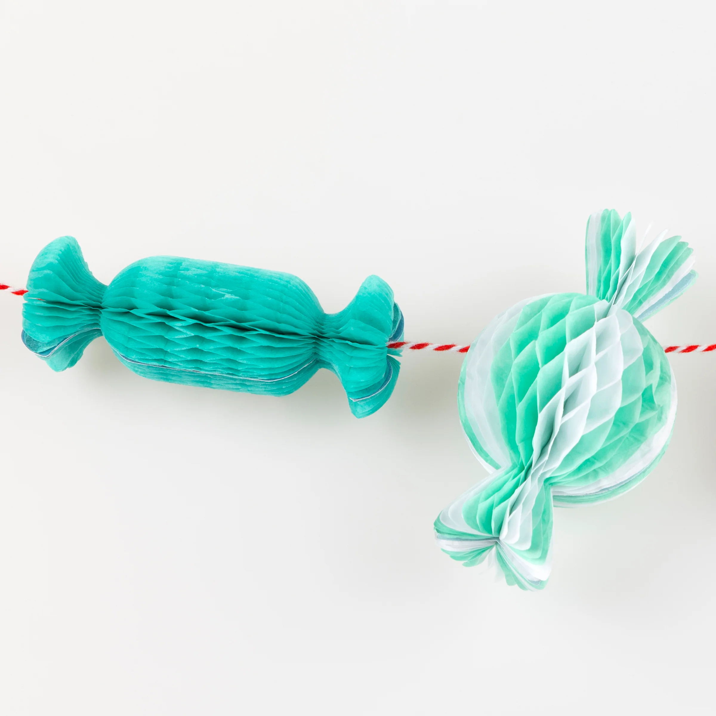 Christmas Candy Mini Honeycomb Garland - Image 4