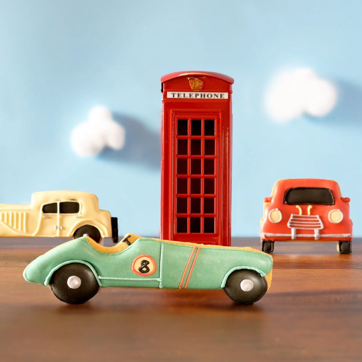Classic Car Show Luxe Biscuit Tin - Image 3