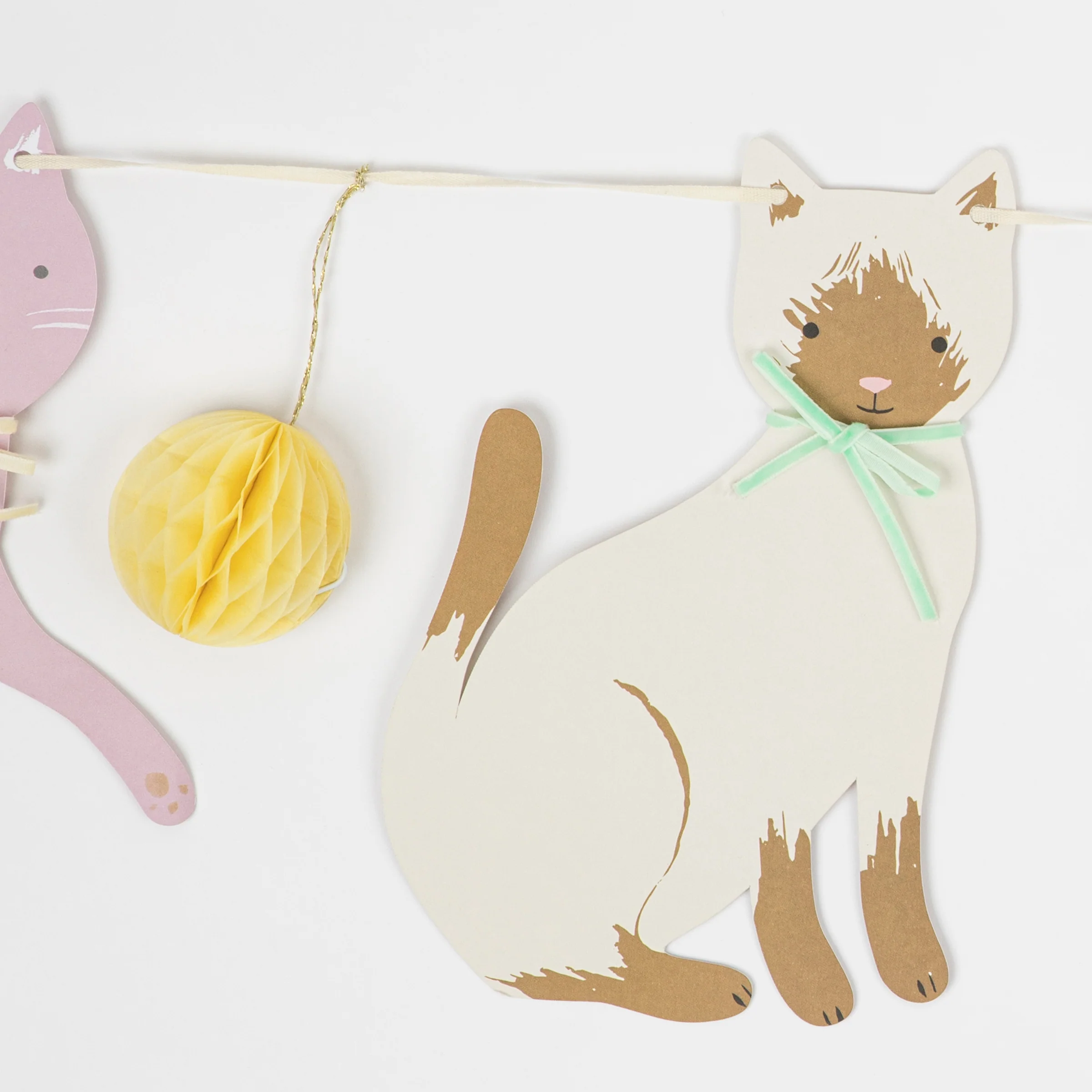 Cute Kittens Garland Set - Image 3