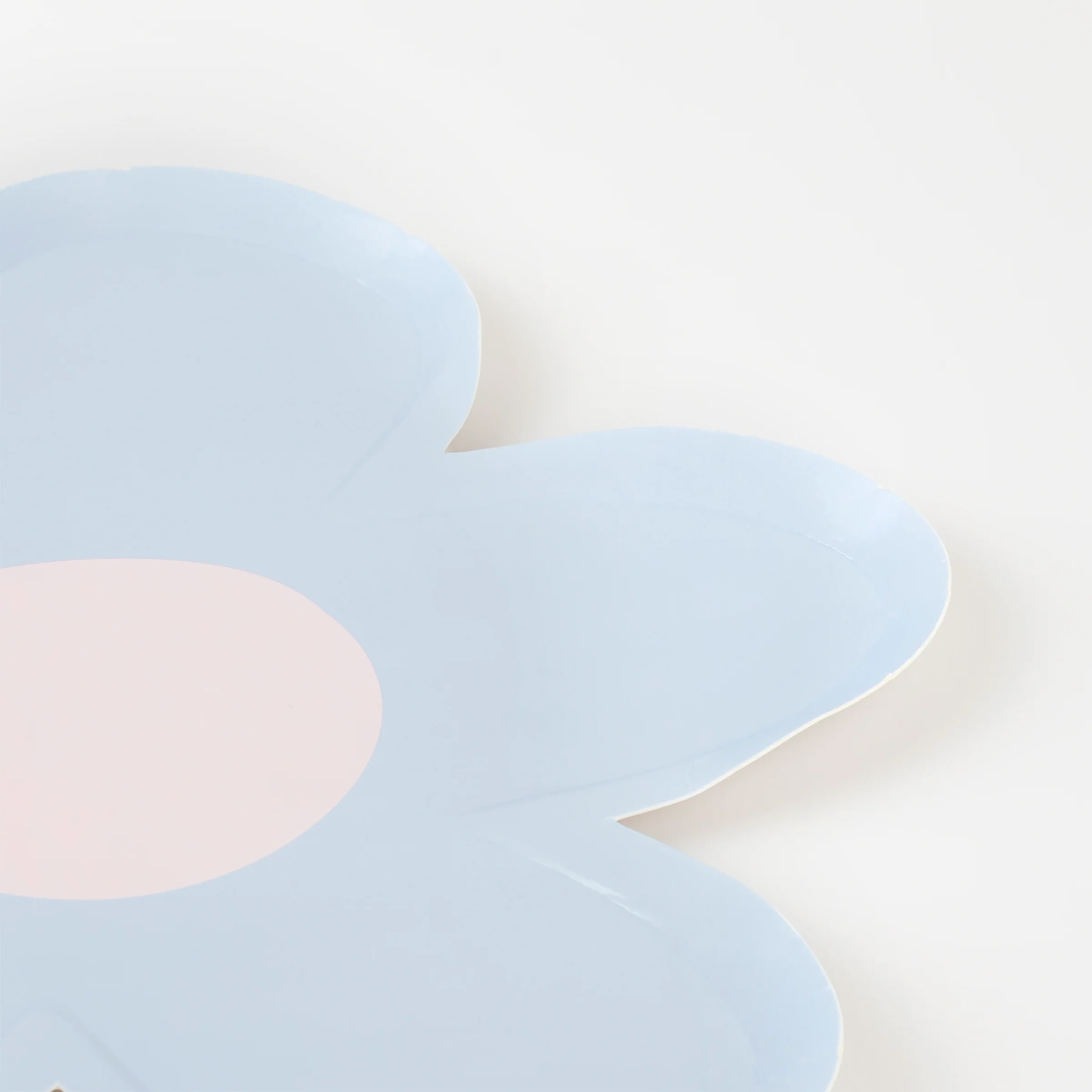 Daisy Shaped Plates (x 8) - Image 3