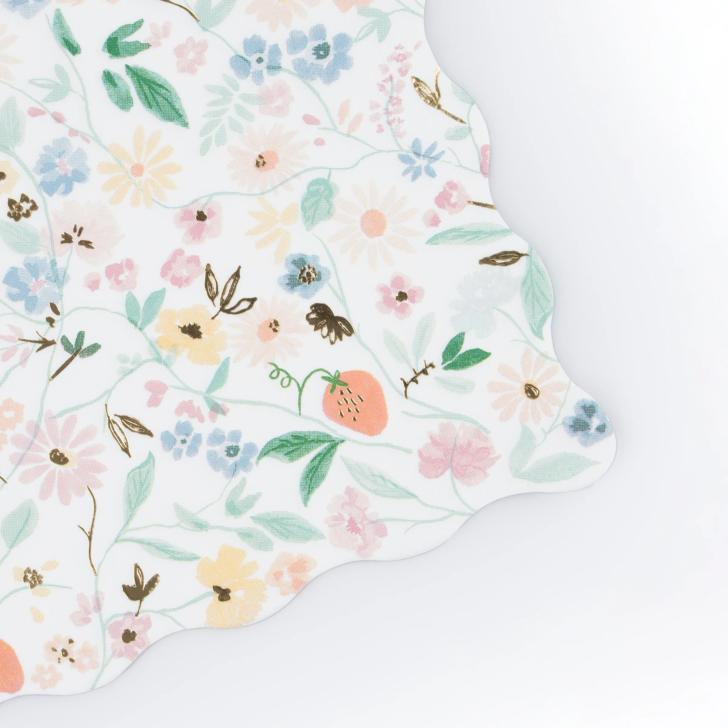 Elegant Floral Large Napkins (x 16) - Image 3