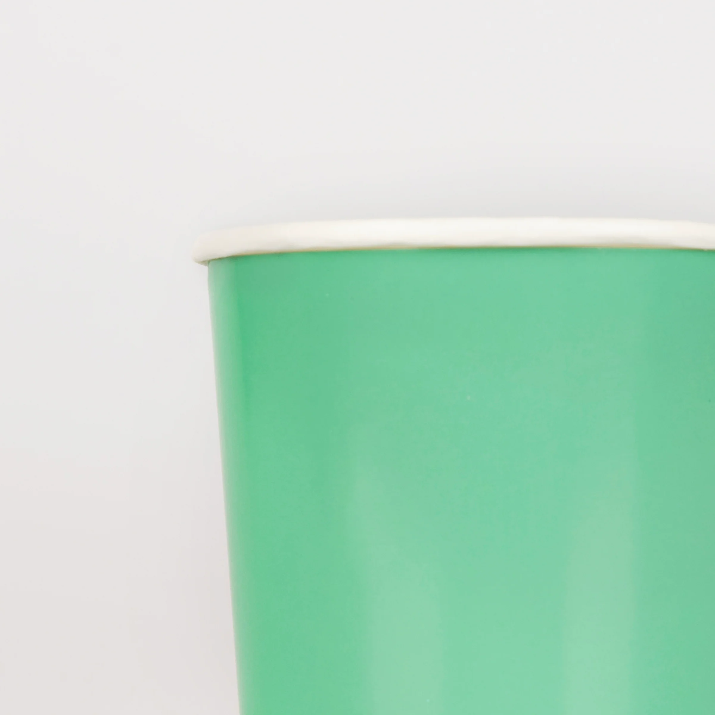 Emerald Green Tumbler Cups (x 8) - Image 3