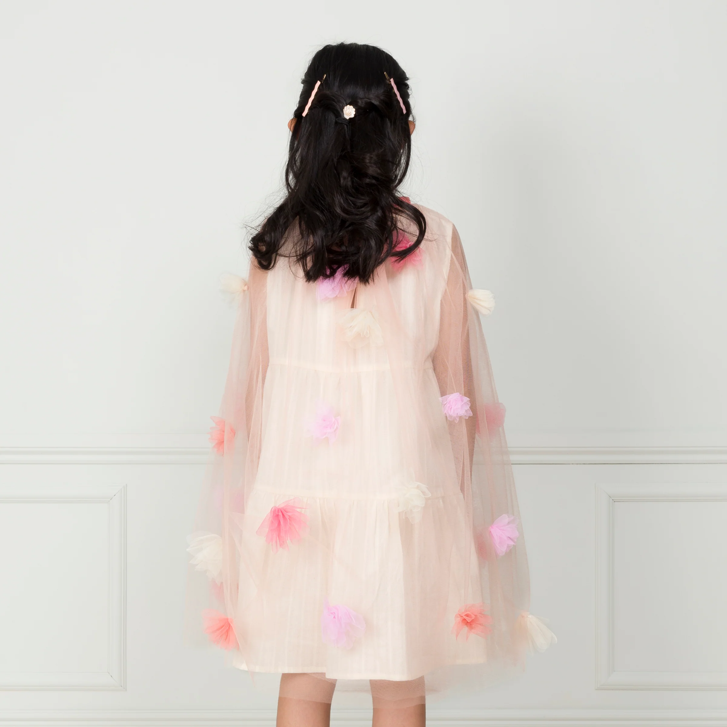 Flower Cape - Image 4