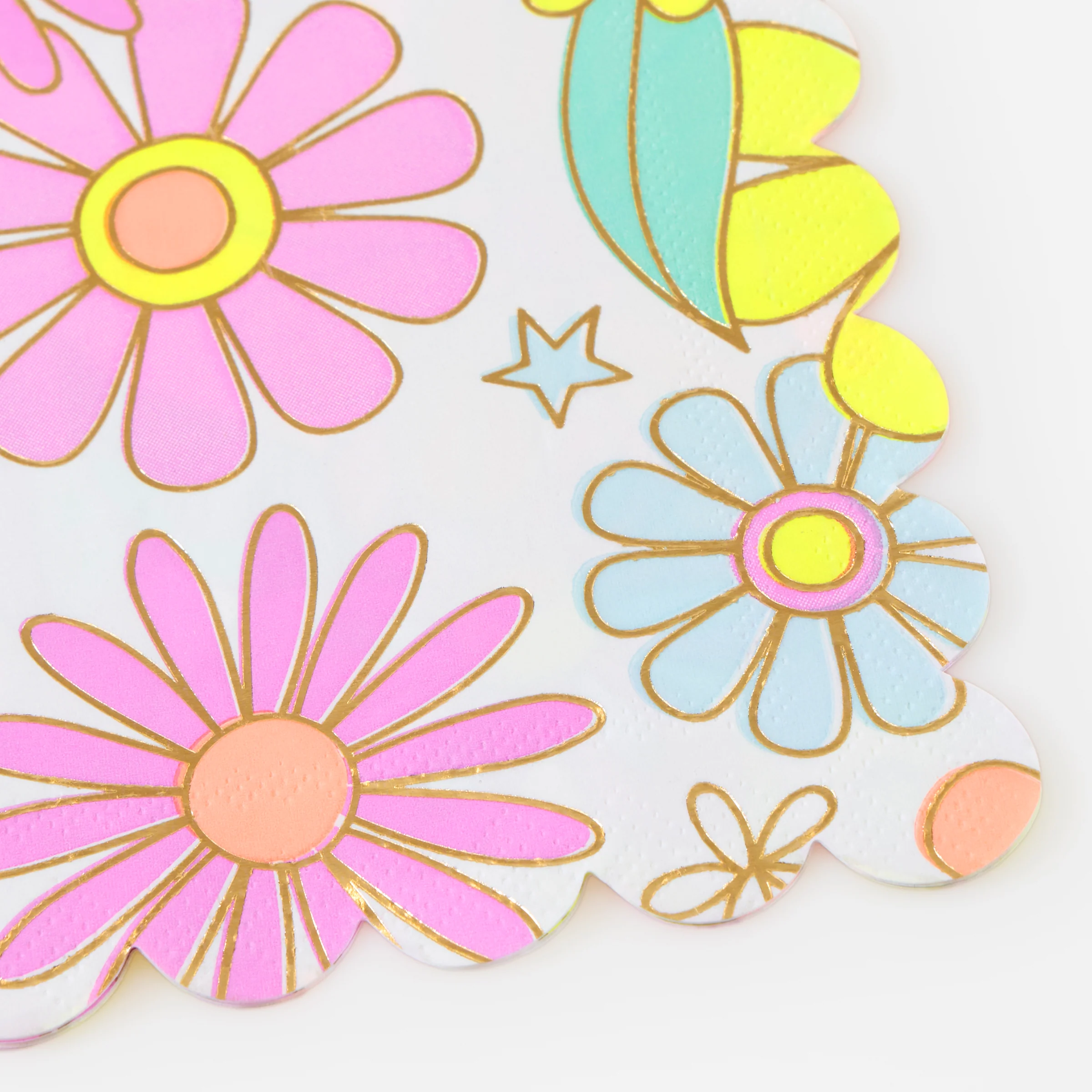 Flower Power Small Napkins (x 16) - Image 3