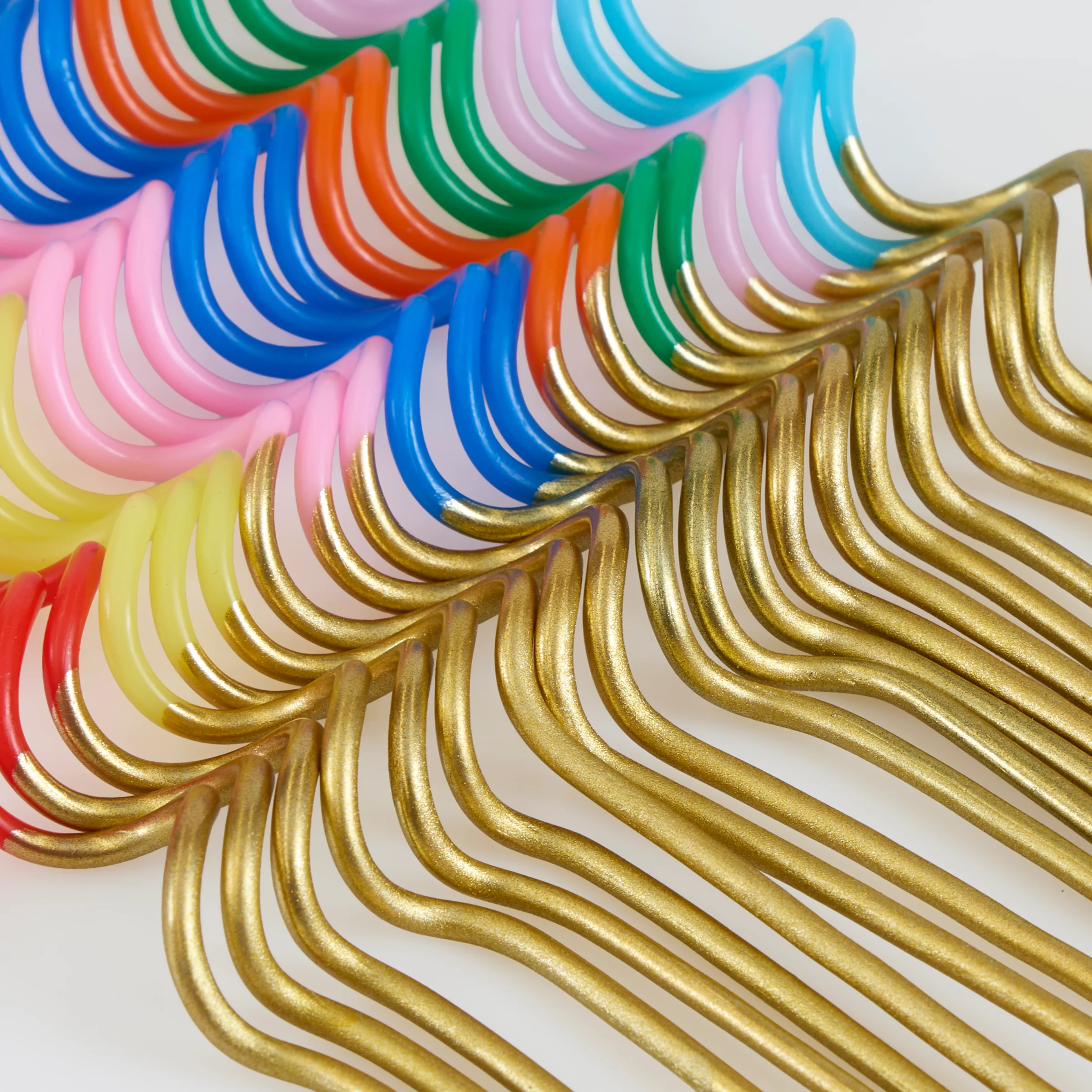 Gold Dipped Swirly Candles (x 20) - Image 3