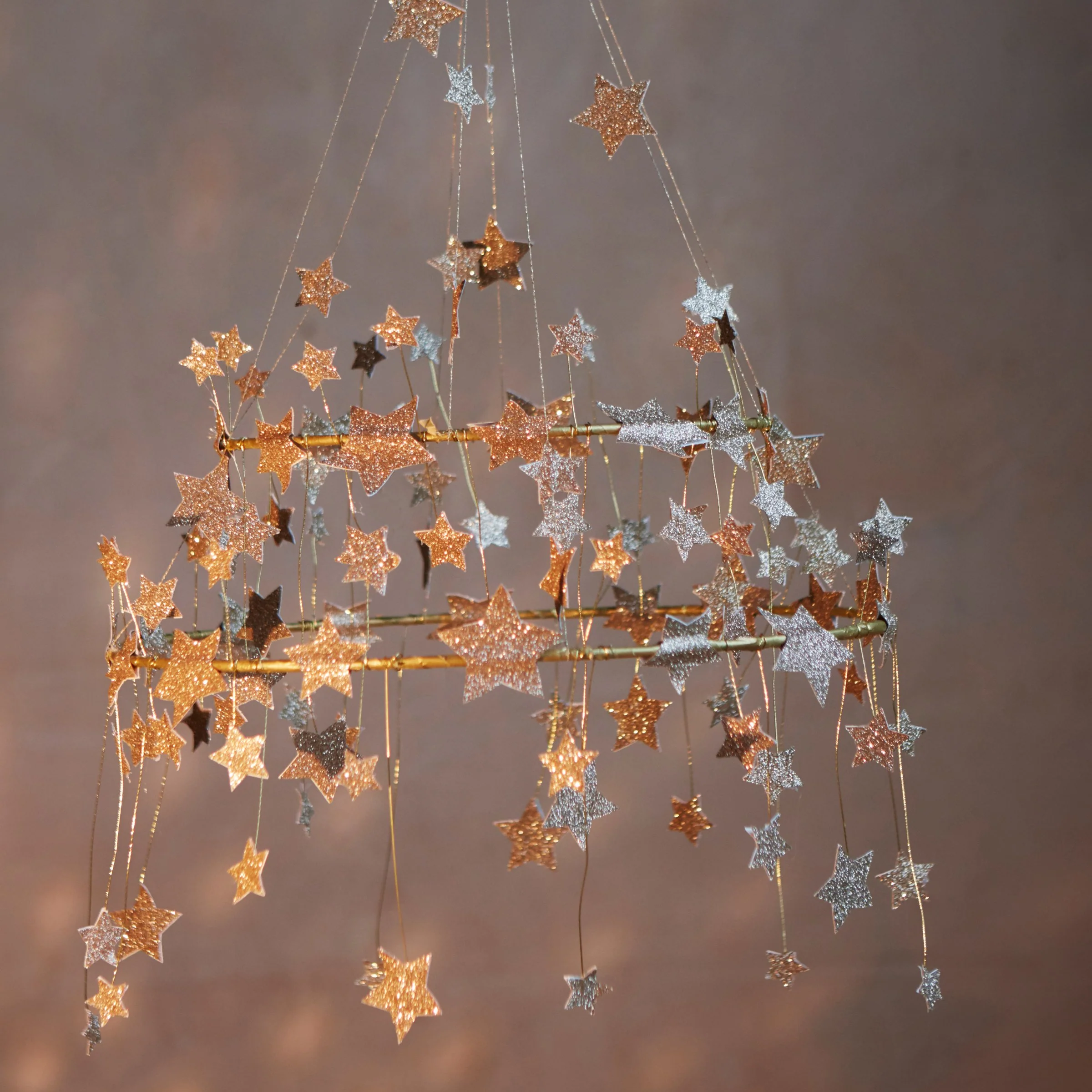 Gold Sparkle Star Chandelier - Image 6