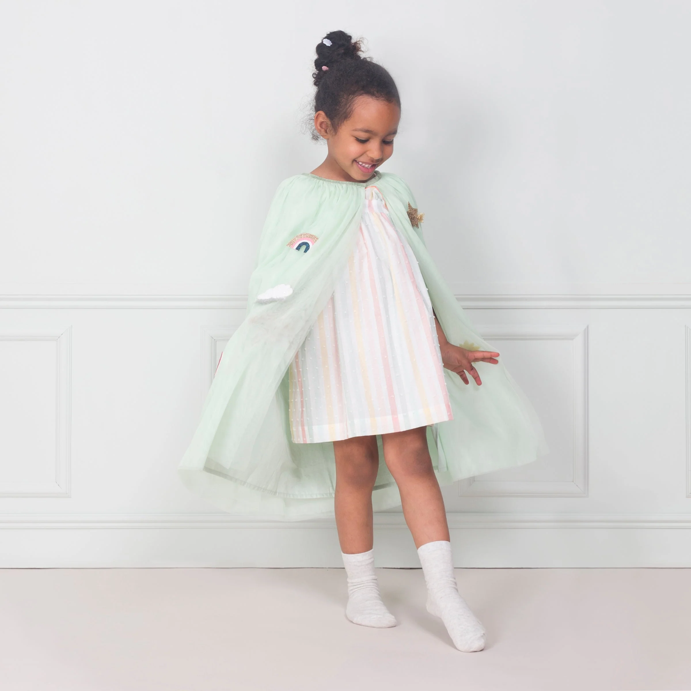 Icon Cape & Wand - Image 3