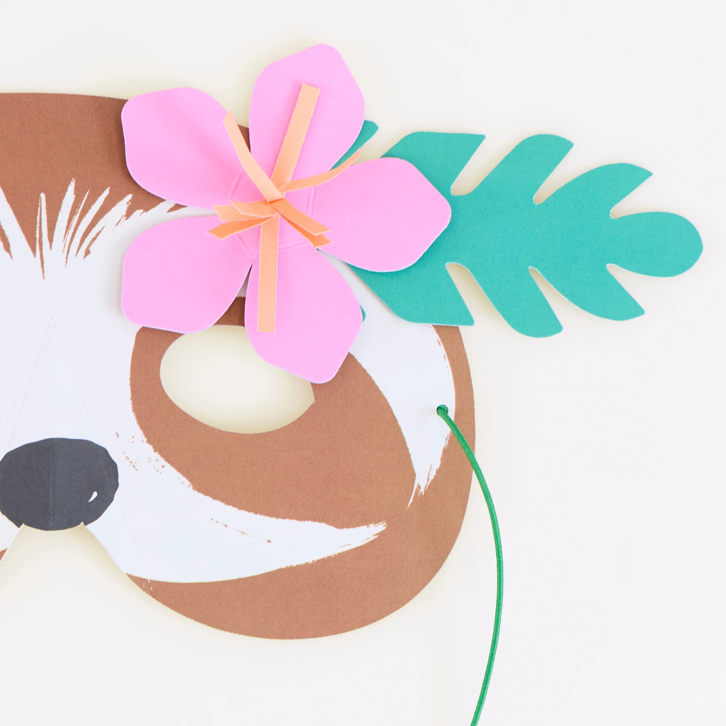 Jungle Jamboree Party Masks (x 8) - Image 3