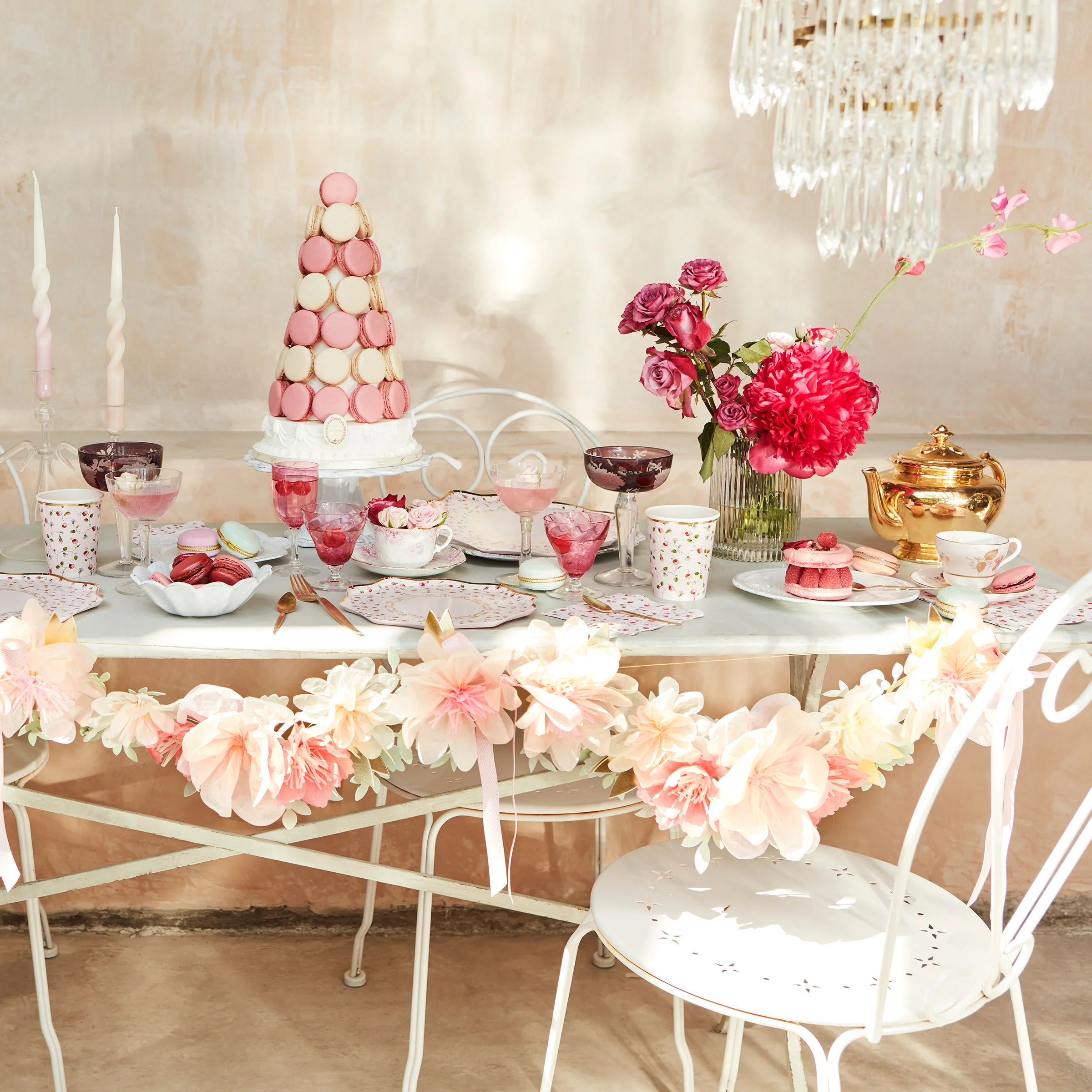 Meri Meri x Ladurée Paris Garland Set - Image 3