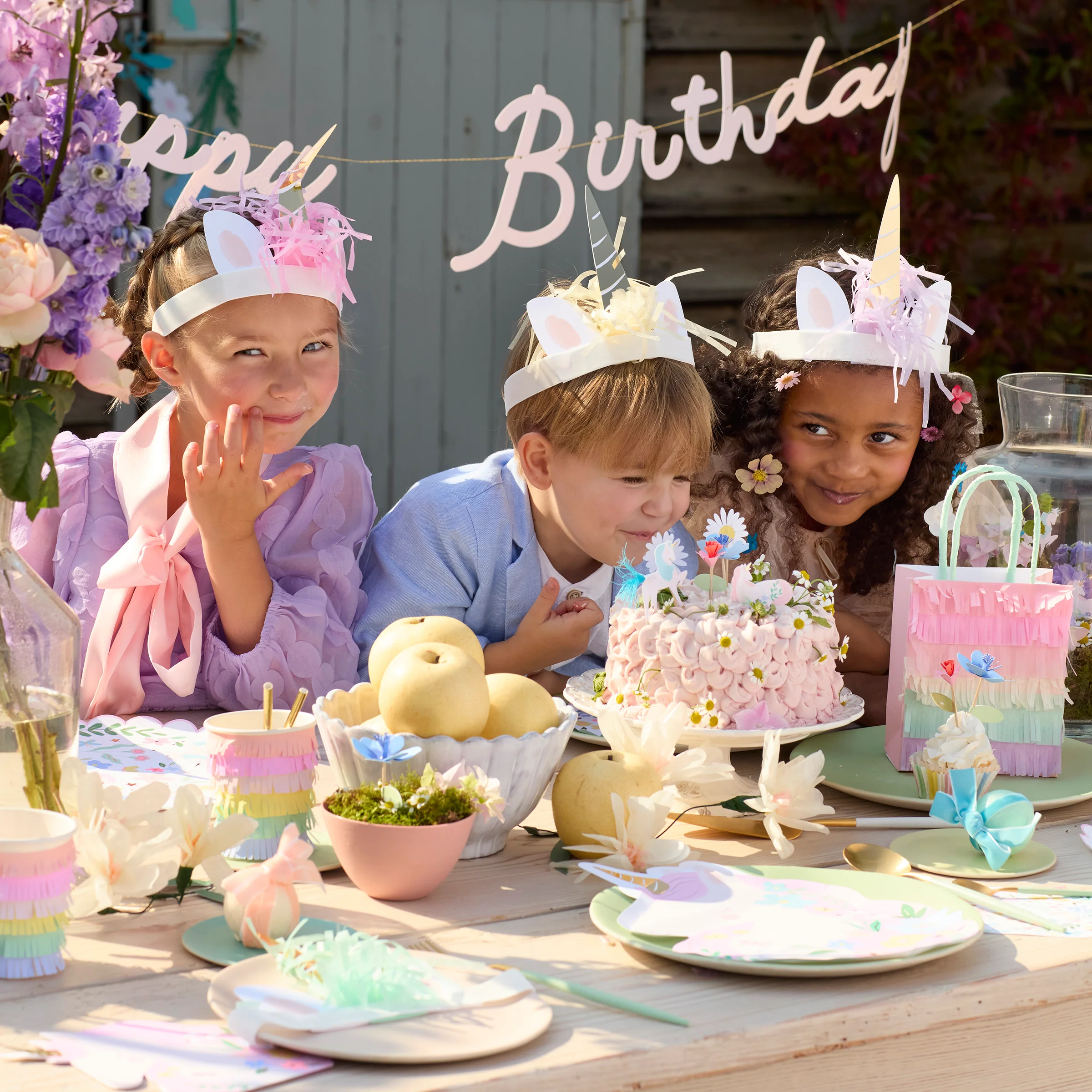 Meadow Unicorns Fringe Party Bags (x 8) - Image 2