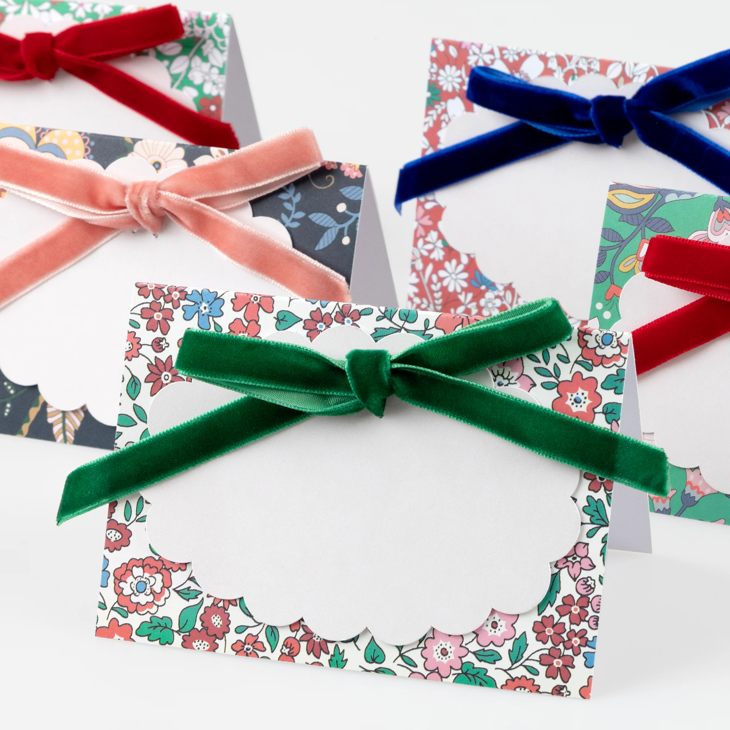 Meri Meri x Liberty Winter Place Cards (x 6) - Image 3