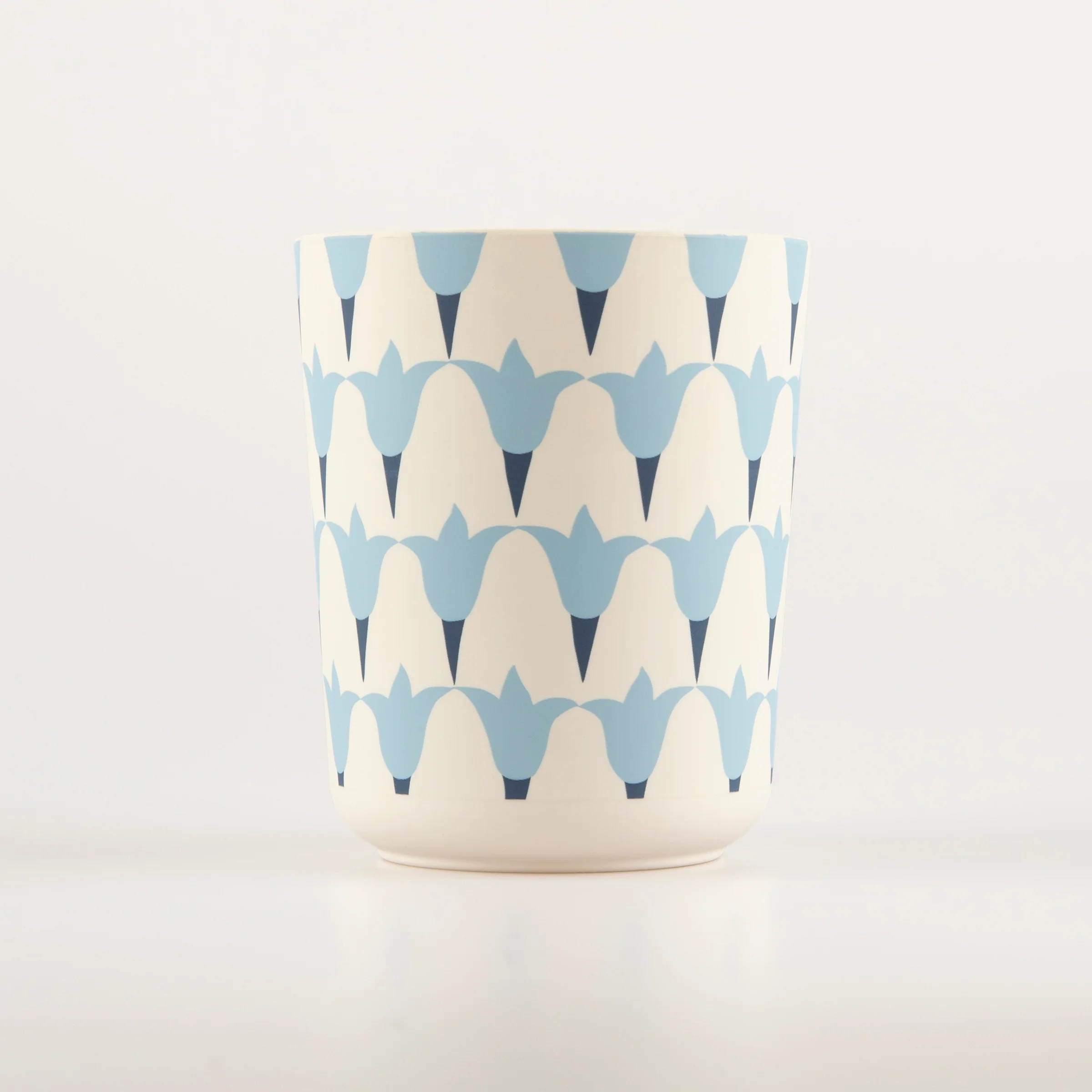 Meri Meri x Molly Mahon Patterned Reusable Cups (x 6) - Image 5