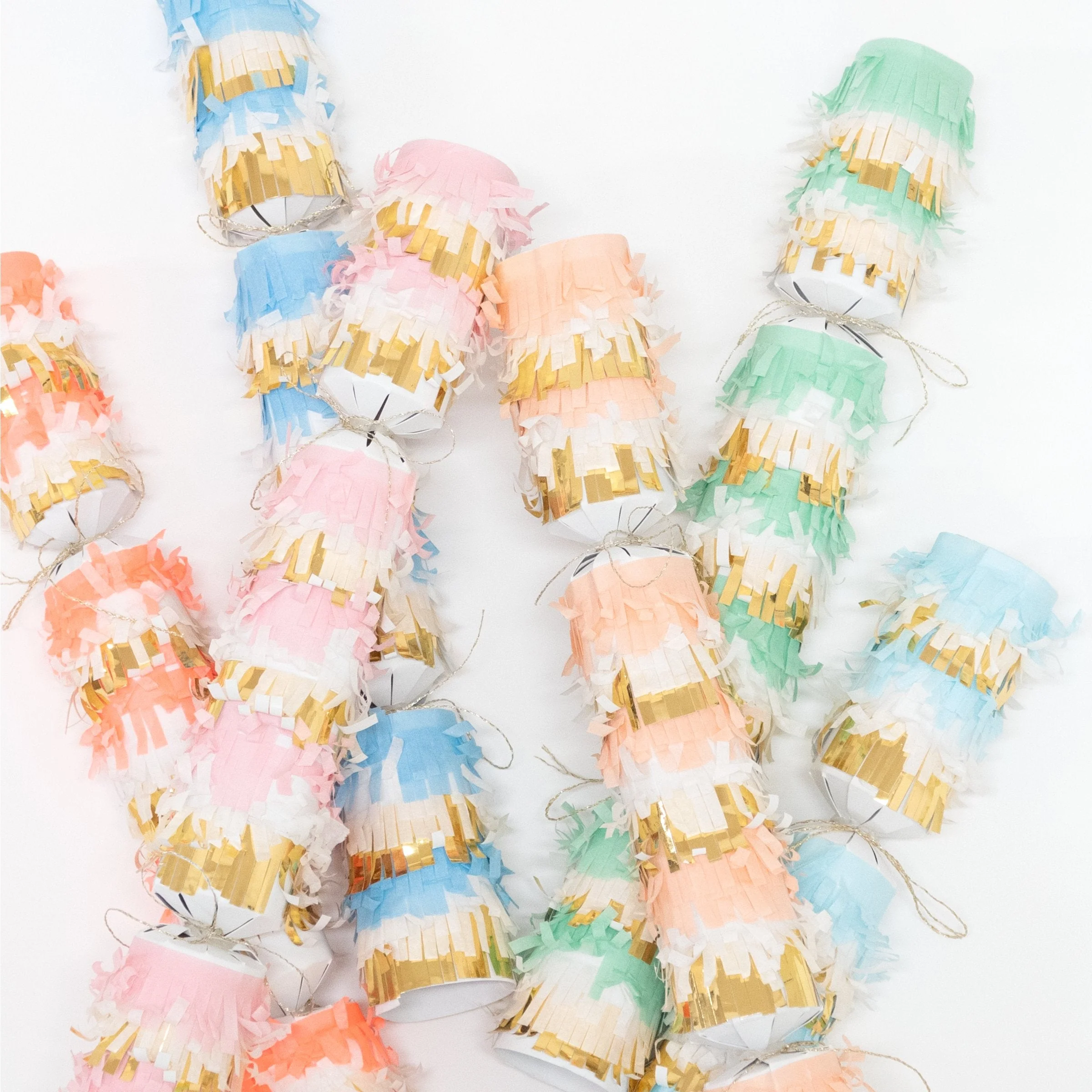 Pastel Fringe Medium Crackers (x 6) - Image 3