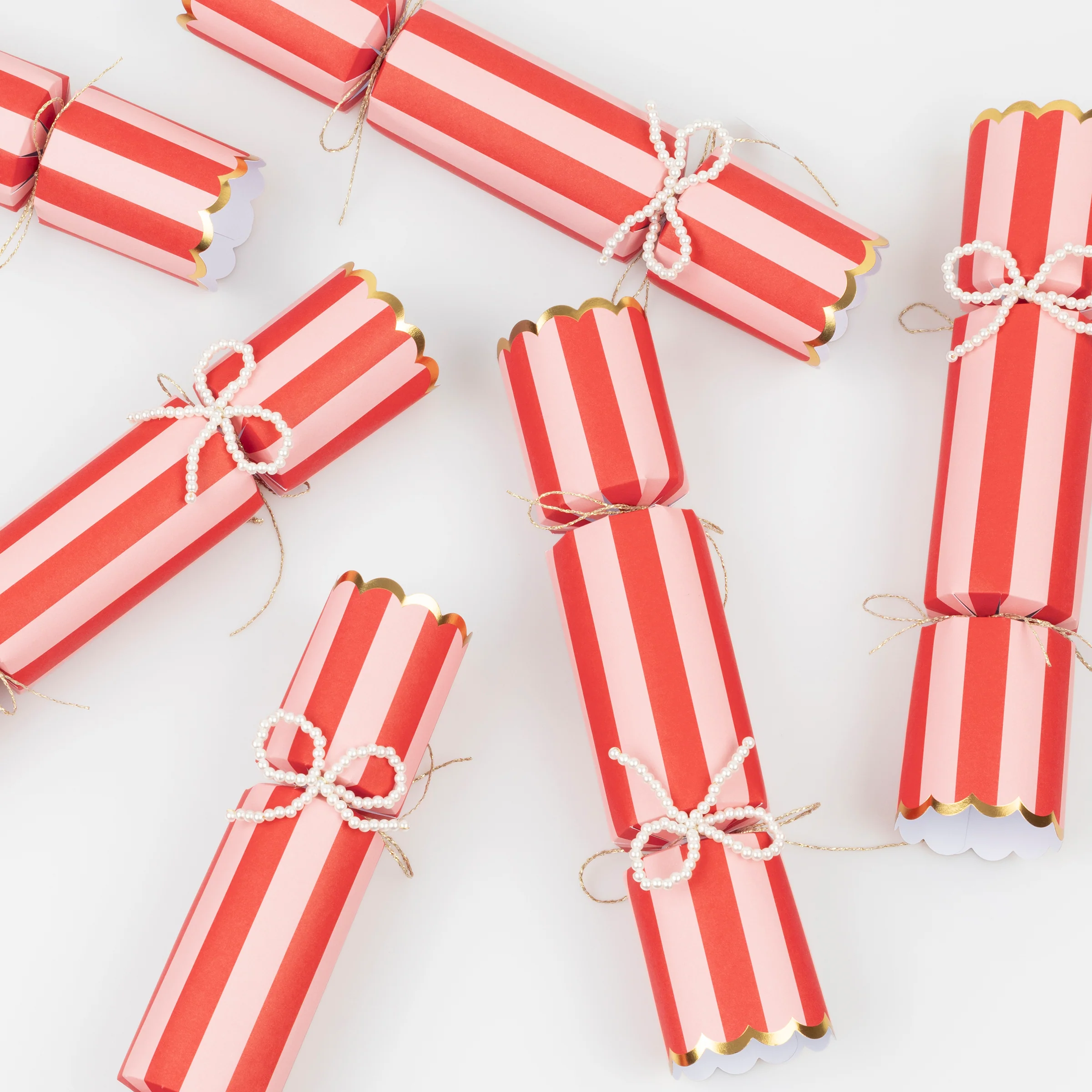 Pearl Bow Crackers (x 6) - Image 4