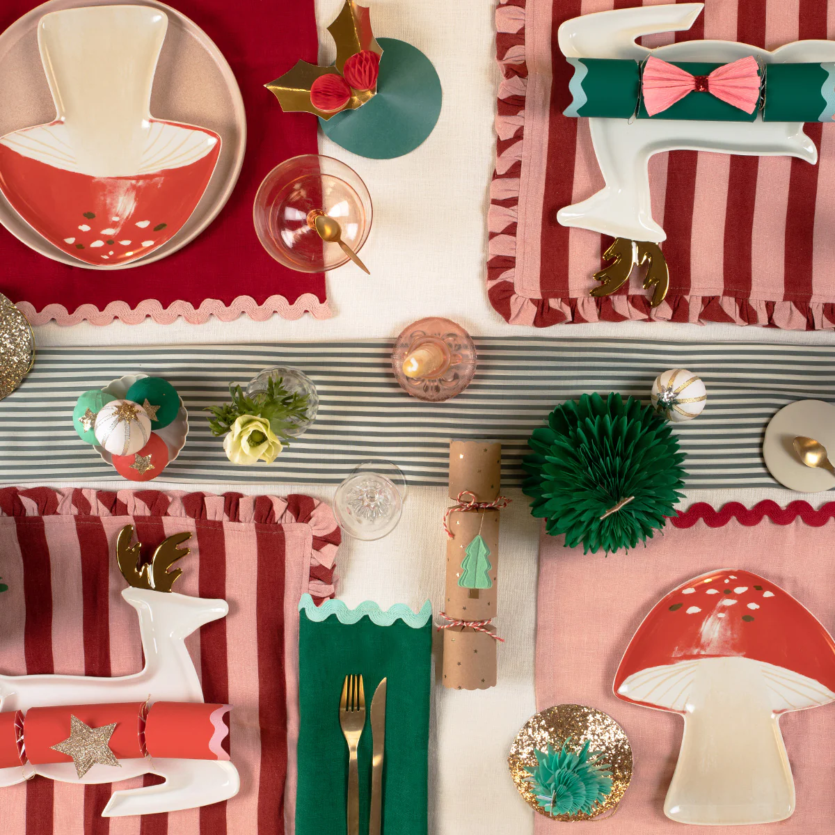Red & Pink Stripe Ruffle Fabric Napkins (x 4) - Image 2