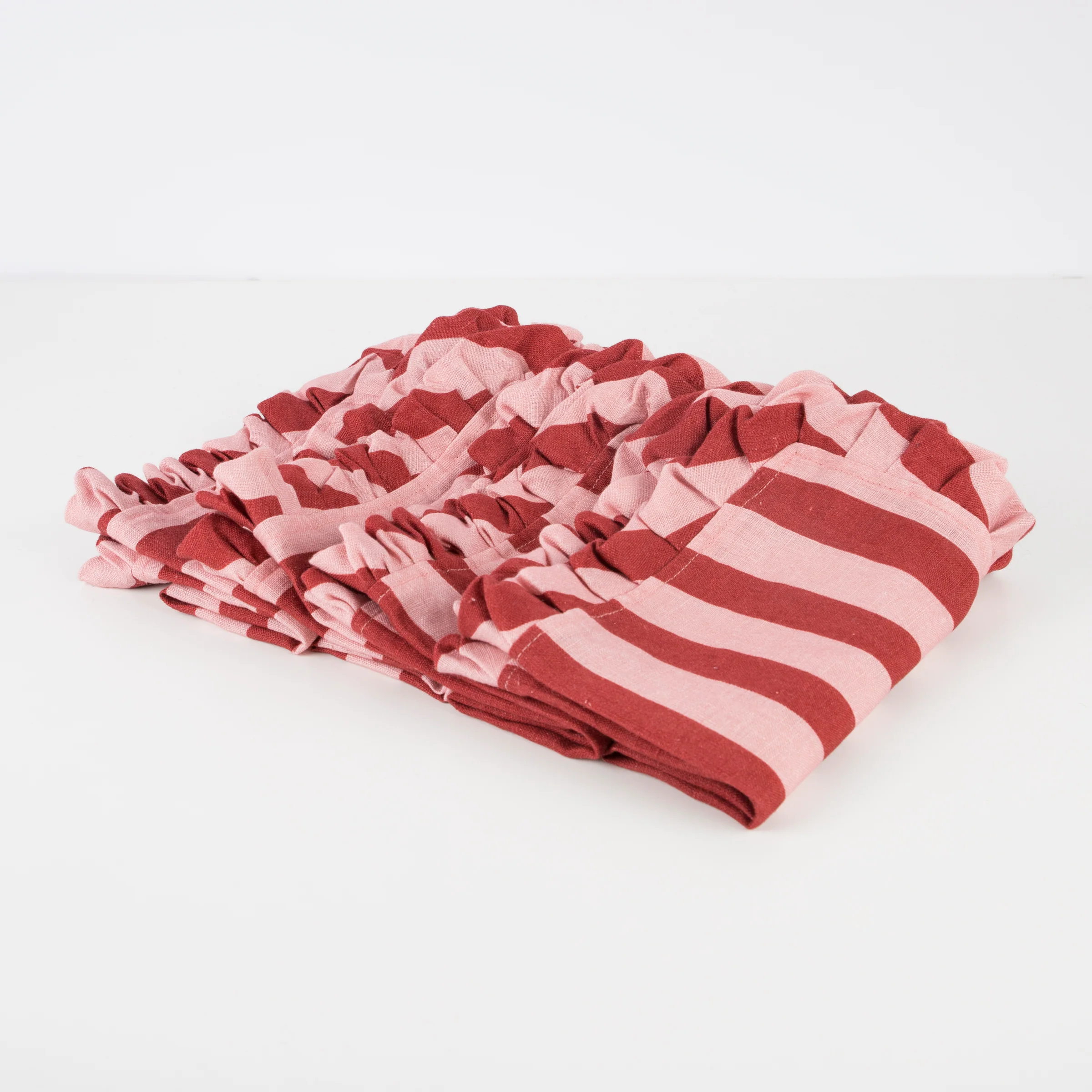 Red & Pink Stripe Ruffle Fabric Napkins (x 4) - Image 4