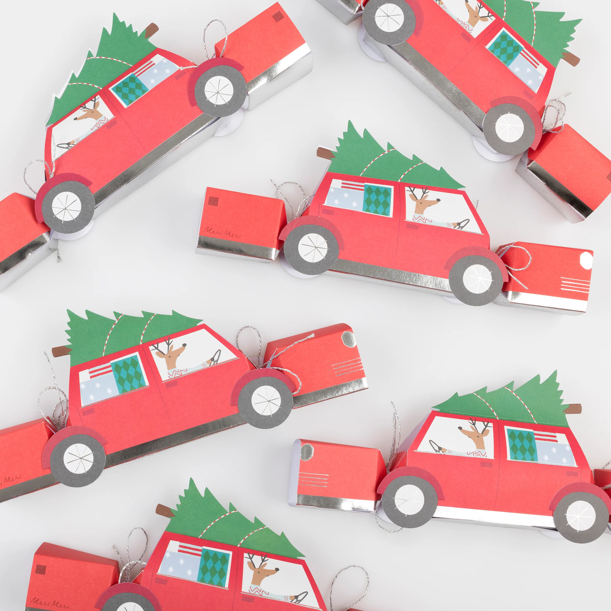 Reindeer In Car Crackers (x 6) - Image 5