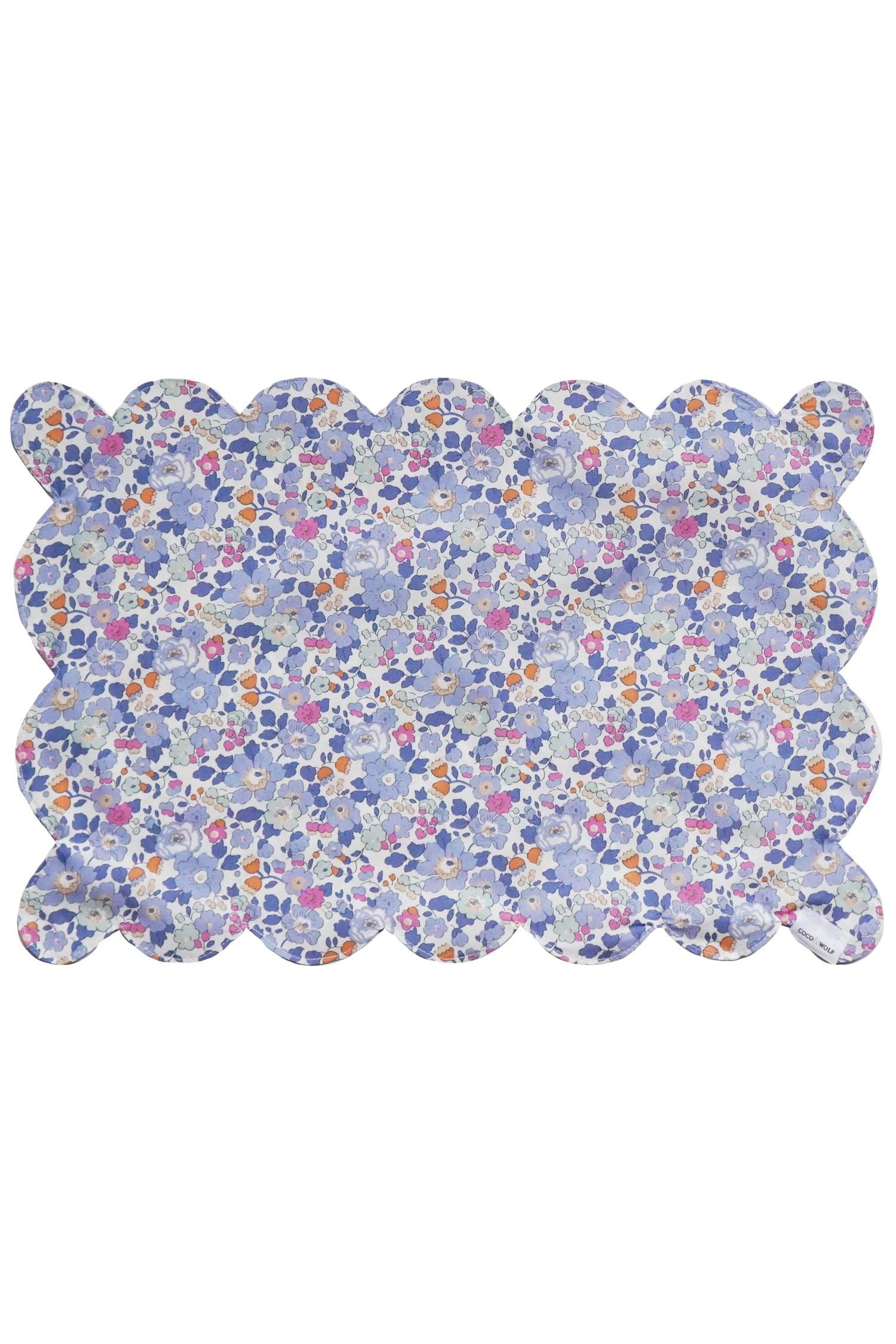Betsy Reversible Scalloped Placemat made with Liberty Fabric - Image 4