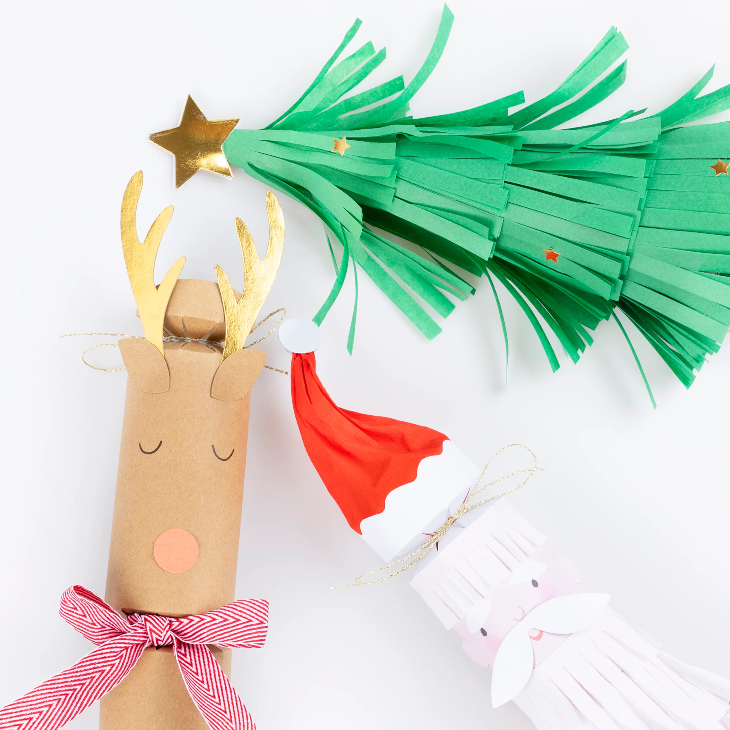 Santa, Reindeer & Tree Crackers (x 6) - Image 4