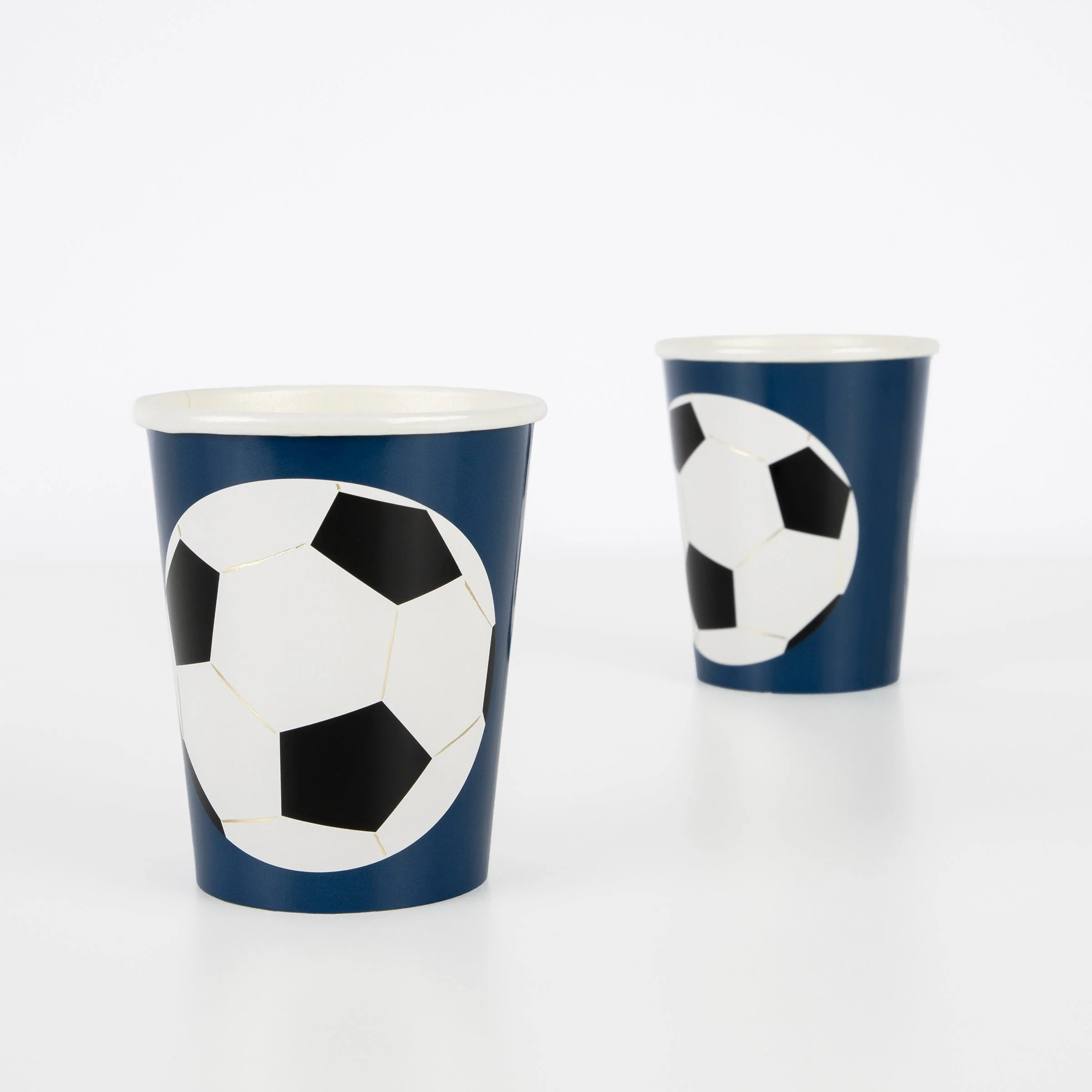 Football Cups (x 8) - Image 3