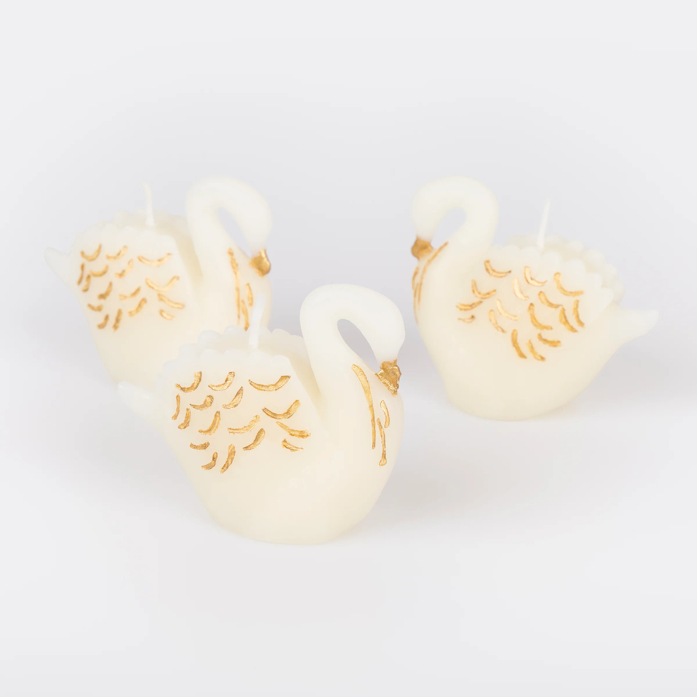 Swan Candles (x 3) - Image 2