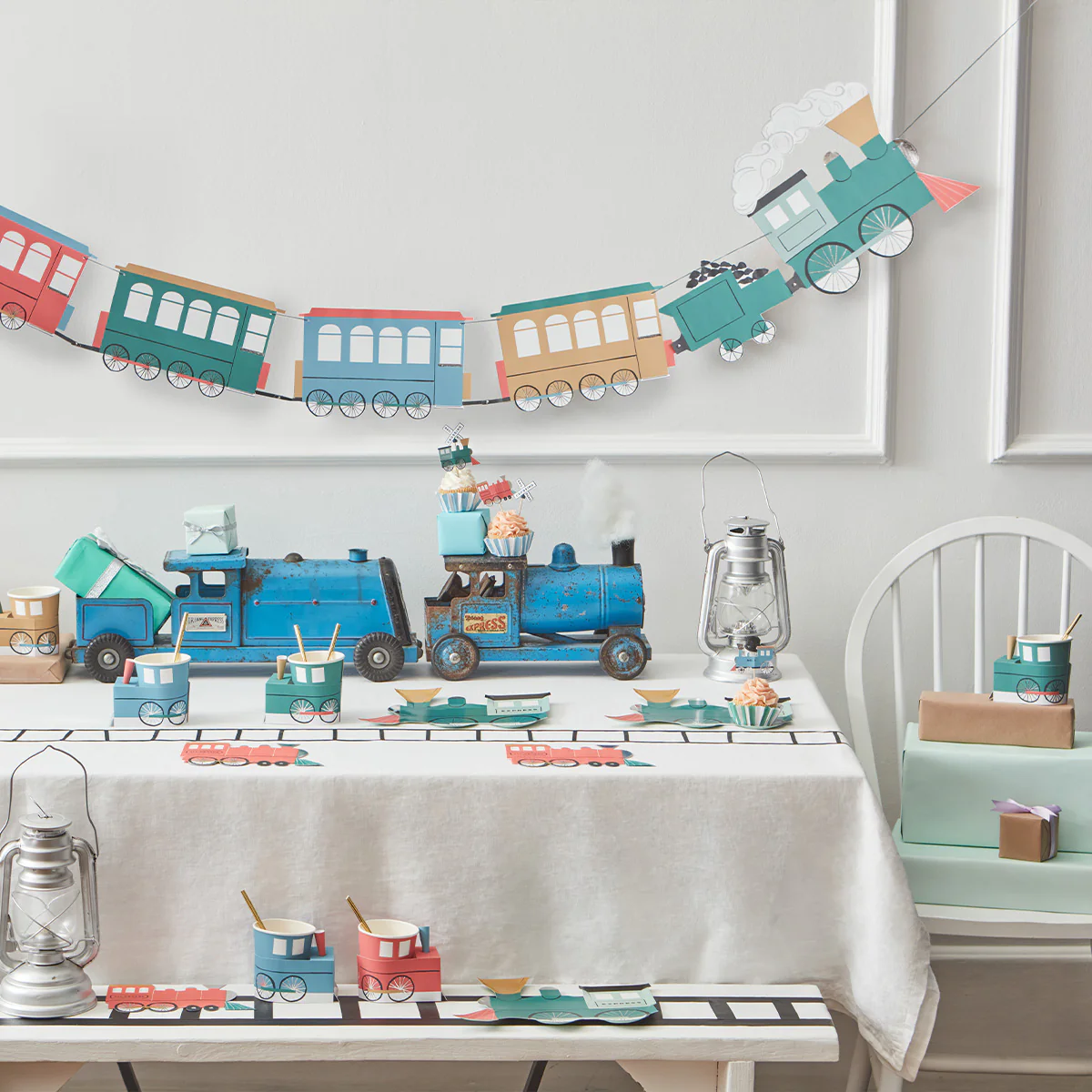 Train Cupcake Kit (x 24 toppers) - Image 2